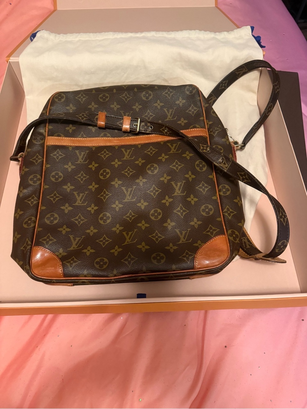 Louis Vuitton Orange Logo Gift Box